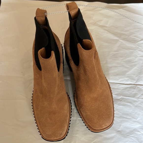 Gianni Bini Ryker Suede Lug Sole Platform Booties. - Picture 4 of 7
